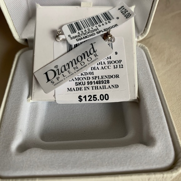 Diamond and Swarovski stones Sterling Silver studs - Picture 4 of 4